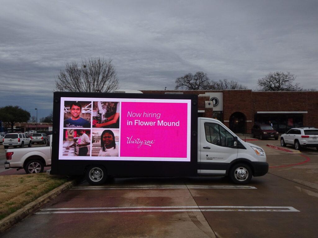 digital billboard advertising